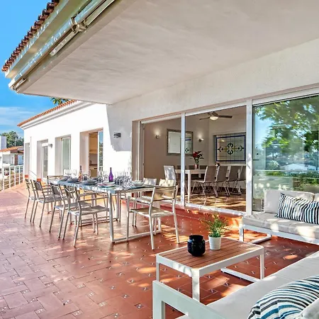 Perla Del Mar Calpe Villa *